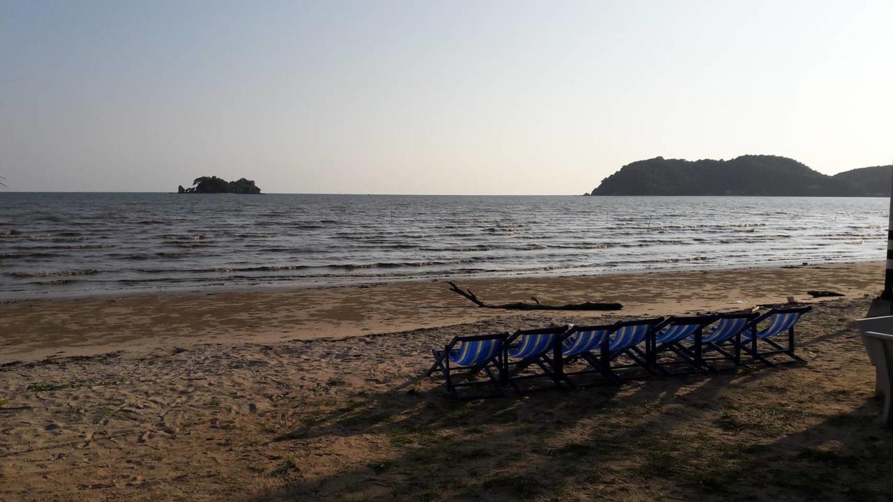 Boom Boom Beach Resort Laem Sing Chanthaburi Exterior foto