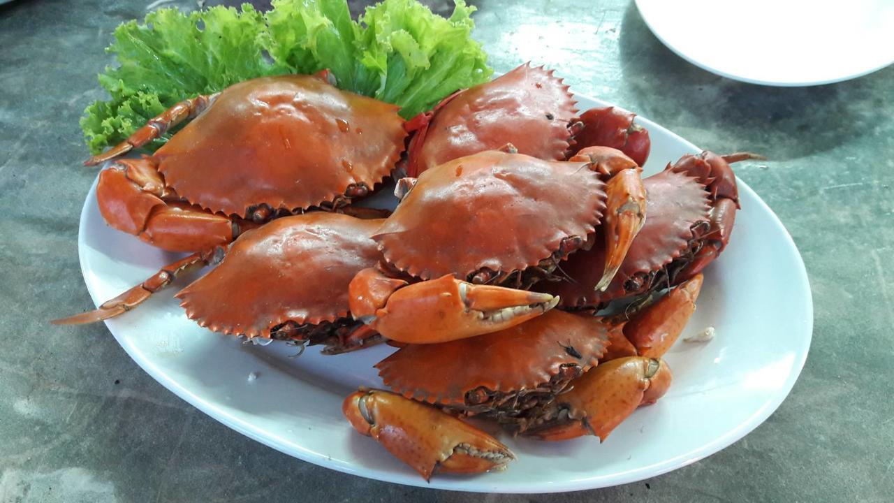 Boom Boom Beach Resort Laem Sing Chanthaburi Exterior foto